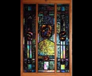 Contemporary Art Nouveau Iridized Stained Glass ©Cain Art Glass 2016, All Rights Reserved